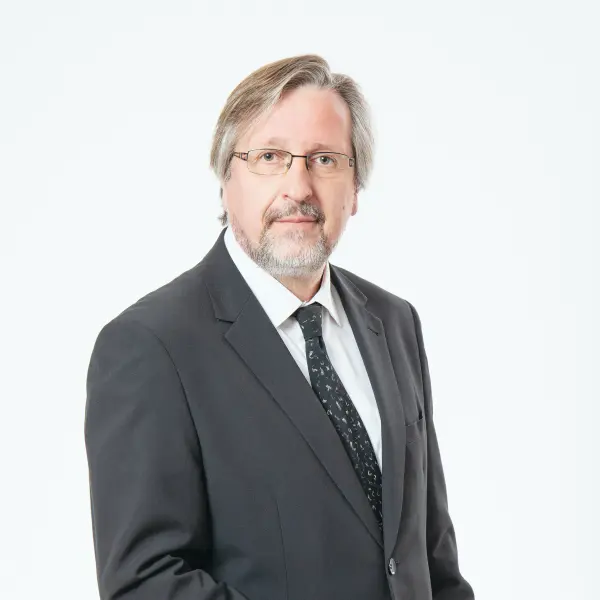 Mateu Lázaro